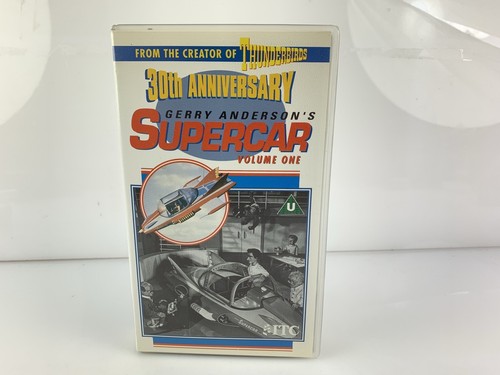 Gerry anderson supercar volume - gerry,