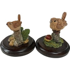 Pair Country Artists Hand