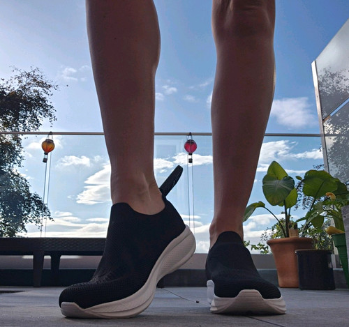 Women slip low - low, top