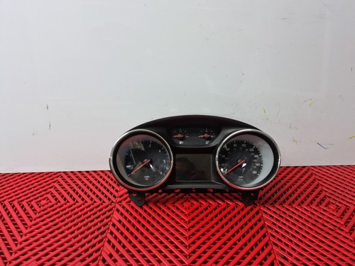 Vauxhall astra clock speedo - vauxhall, k