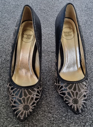 Ladies black with jewel accent