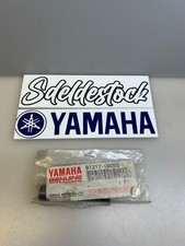 1 bolt yamaha 91317-08055
