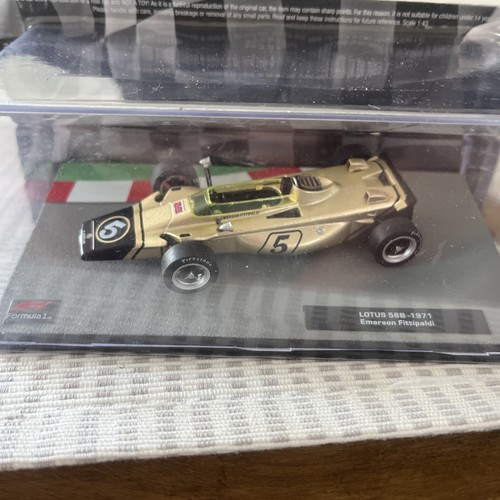 Panini scale car - scale, 1/43