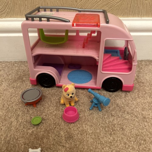 Barbie pet camper - &, dog