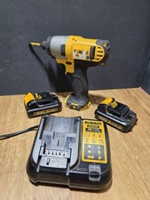 DEWALT DCF815 10.8V COMPACT
