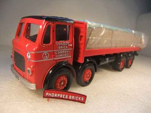 Corgi 24502 leyland - 1:50,