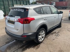 2013 TOYOTA RAV4 XA40 MK4 2.2 D4D DIESEL MANUAL BREAKING  WHEEL NUTS X4