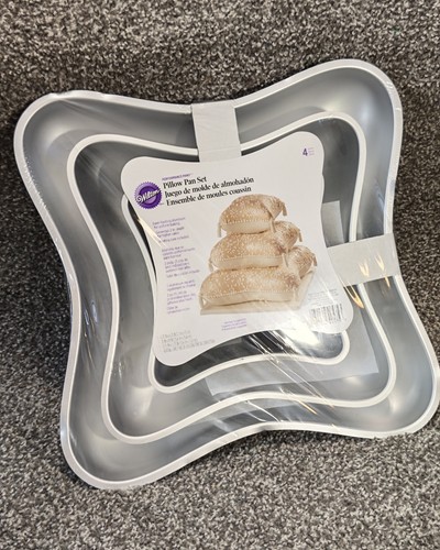 Wilton performance pans 4pc - wilton,