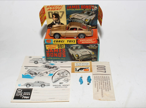Corgi 261 james bond aston - corgi,