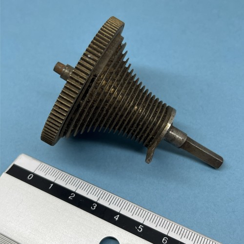 Antique fusee cone - drive, wheel