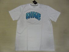 1605 Nike T-shirt Block Arch