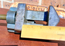 Vintage Milling machine vice 3