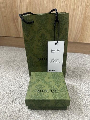 Gucci gold toned - toned, interlocking