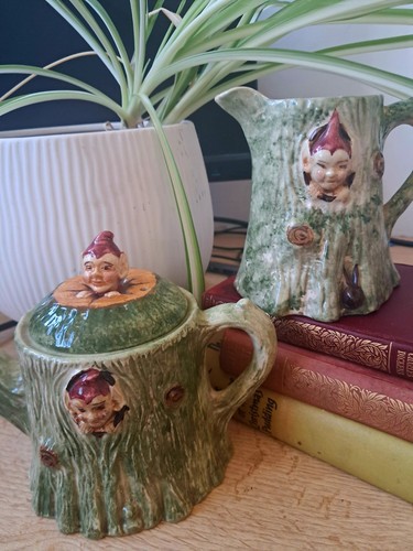 Vintage pixie teapot and jug - teapot,