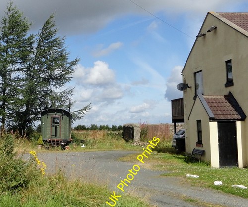 Photo 6x4 old caravan cornsay - photo,
