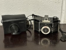 2 Vintage Cameras Kodak Instamatic 133 & Coronet 66 Bakelite Camera