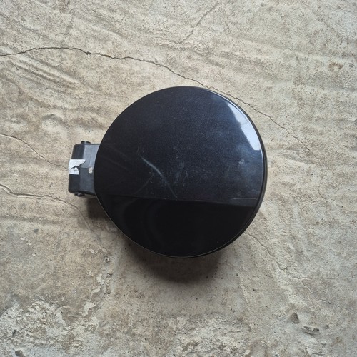 Golf fuel filler flap 2012 - golf,