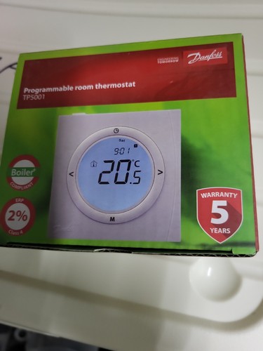 Danfoss tp5001 programmable - danfoss,