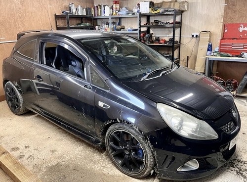 Black vauxhall corsa - black,