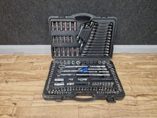 Halfords 175 Piece Socket &