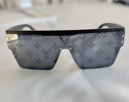 Louis vuitton waimea l - louis,