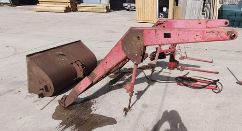Massey ferguson loader and - ferguson,