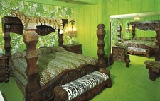  postcard USA  California  Safari Room   Madonna Inn   unposted  SC11638