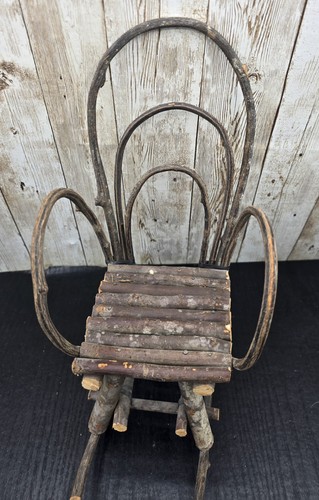 Vtg wood rocking chair - 11.5",