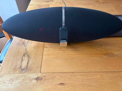 Bowers wilkins zeppelin - &,