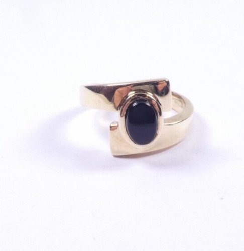 Ring carat yellow gold size - 9,
