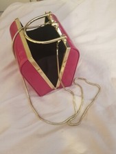 Fuchsia Pink Therapy London by