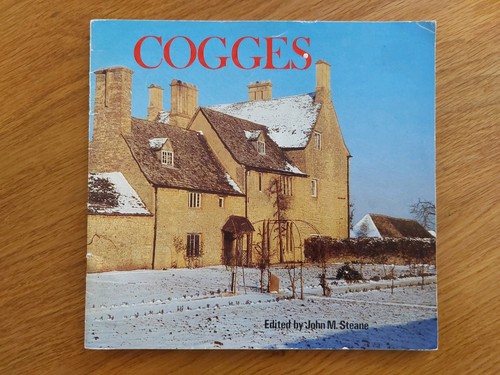 Cogges manor farm - manor,