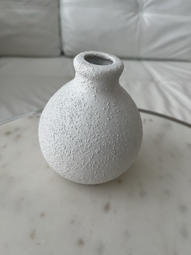 White company textured ceramic - white,