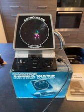 Vintage Astro Wars Grandstand Electronic Game 1981 Boxed with Manual great con 2