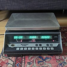 Avery A105 Digital Price Weighing Scales Industrial Grocery Metal Shop Vintage