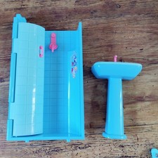 Barbie 2002 Talking Town House