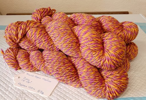 Hand spun merino yarn - merino, 14wpi