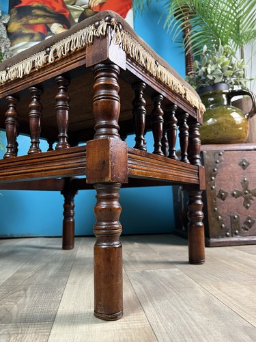 Antique mahogany upholstered - mahogany,