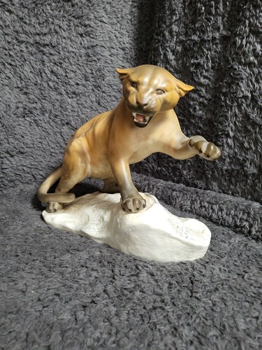 Beswick puma rock style - puma,