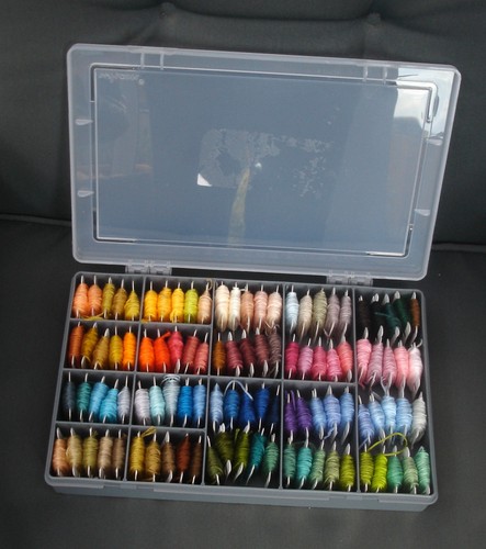 100 full bobbins anchor dmc - bobbins,