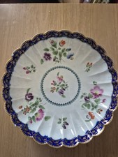 18th Century Worcester Porcelain Saucer: Cobalt Gold Floral