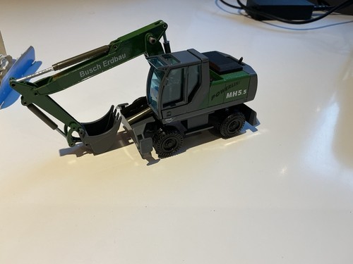 5 wheeled excavator - mh,