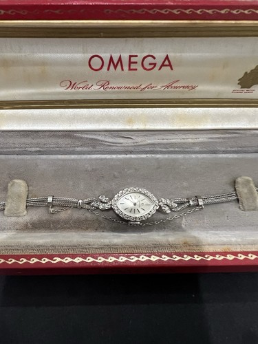 Omega women vintage manual - omega,