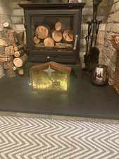 Christmas Nativity Compact Manger And Stable 