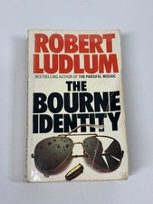 The Bourne Identity, Robert