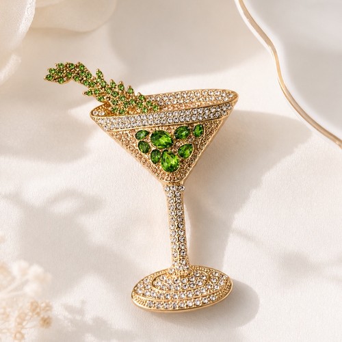 Large martini glass brooch - large,