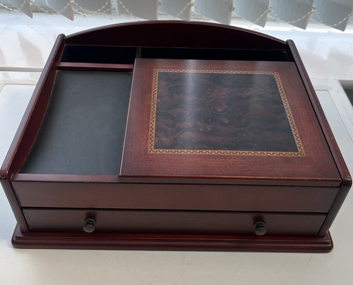 Vintage wooden dresser top - vintage,