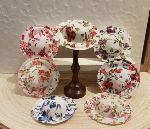 Miniature pretty flower - 5x,