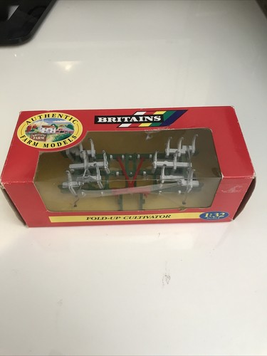 Britains farm toys - fold, up
