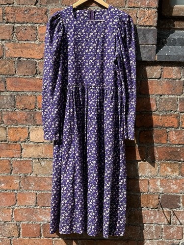 Laura ashley vintage floral - laura,